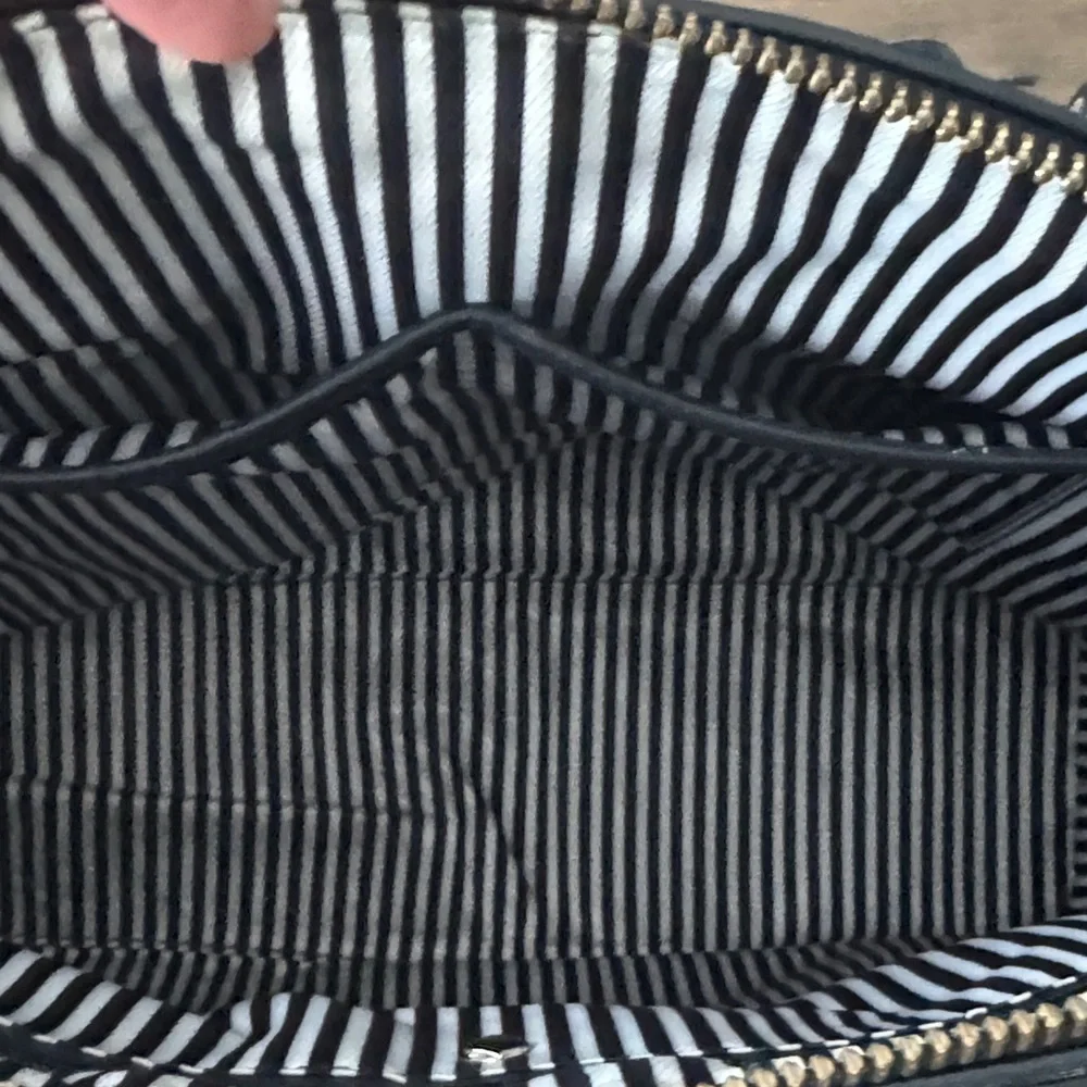 KATE SPADE Jeanne Holly Street Handbag | Black - Picture 10 of 12